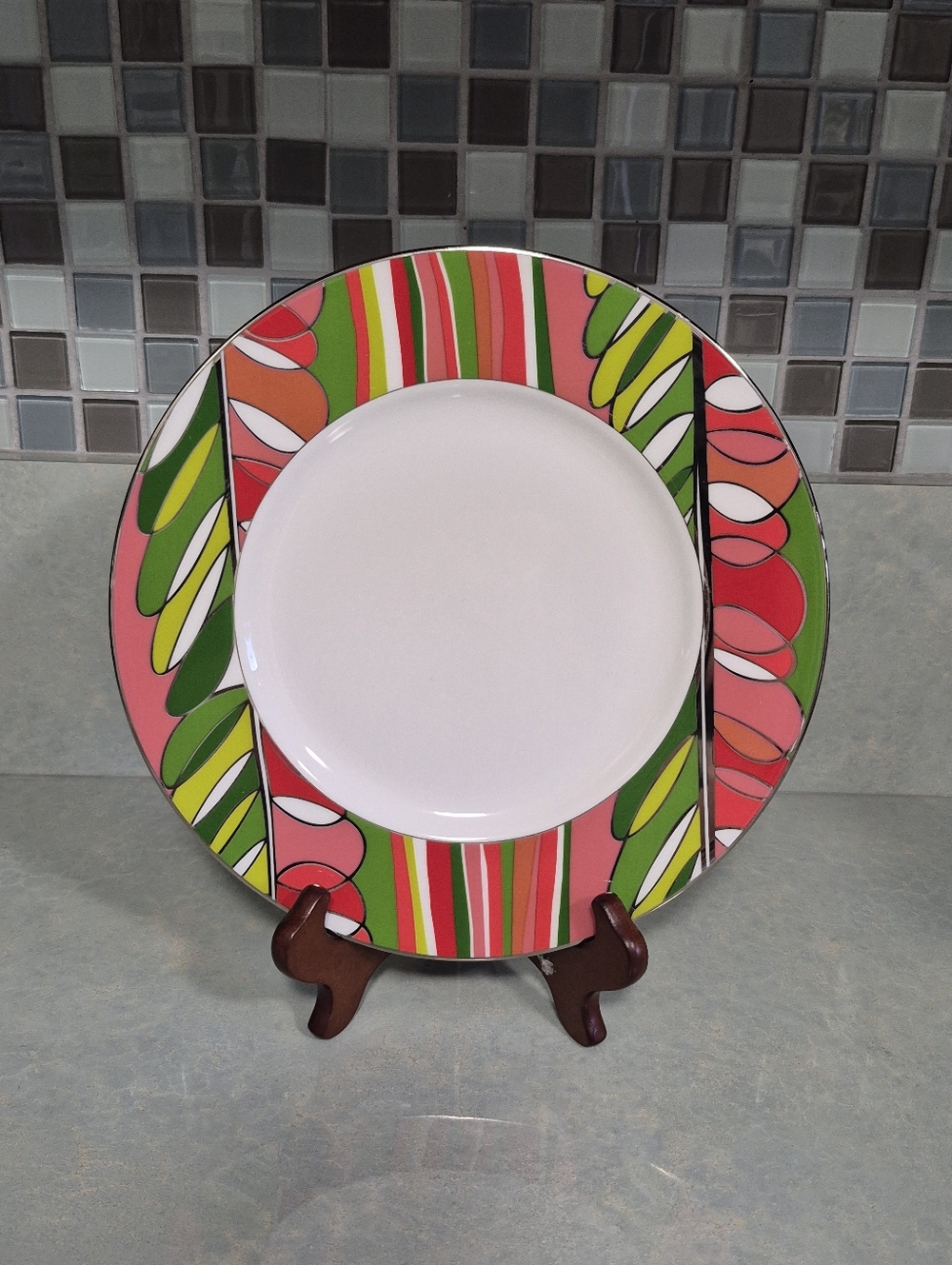Kate Spade Lenox Oleander Avenue Pink Accent Plate 9"